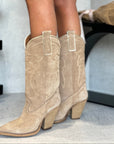 Texano con ricami camoscio taupe - Gabriella Mersia New