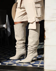 Stivale alto con tacco in camoscio beige - Ines New