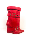 Stivaletto a punta con fibbia oro in pelle rosso - America New