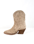 Texano basso con ricami in camoscio taupe - Irene Mersia 2.0 New