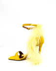 Sandalo con piume in camoscio giallo - Plume