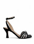 Sandalo con nodo in pelle nero - Claire SS25