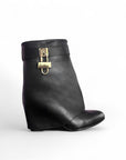Stivaletto con piegone in pelle nero e charm oro - Mina LOW