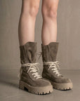 Bottines en daim taupe avec petite poche - Maya