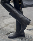 Bottine à bandes latérales en cuir noir - Lizzie New