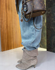Stivaletto con piega in camoscio taupe - Suele New