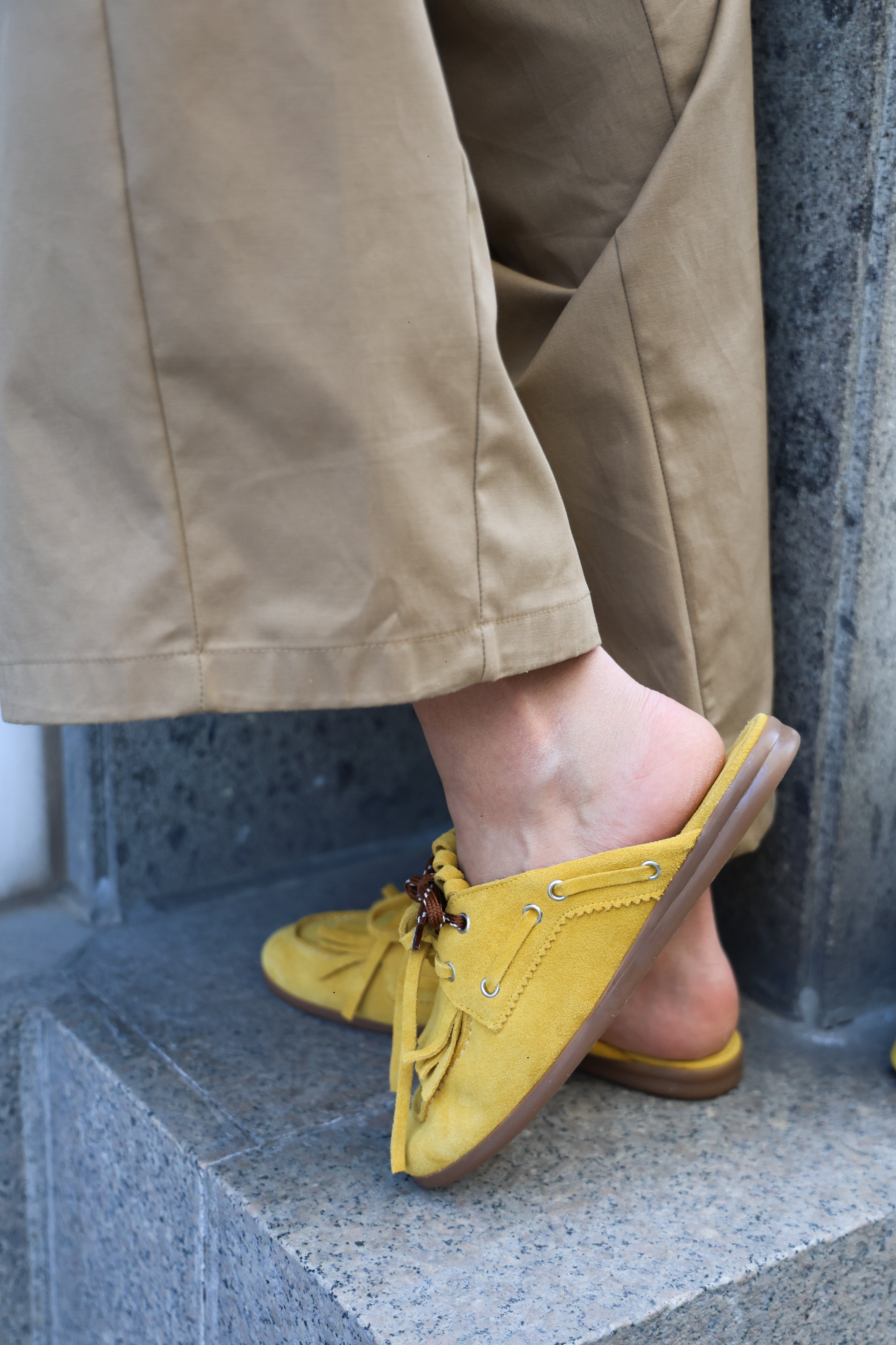 Sabot en daim jaune - Dandy