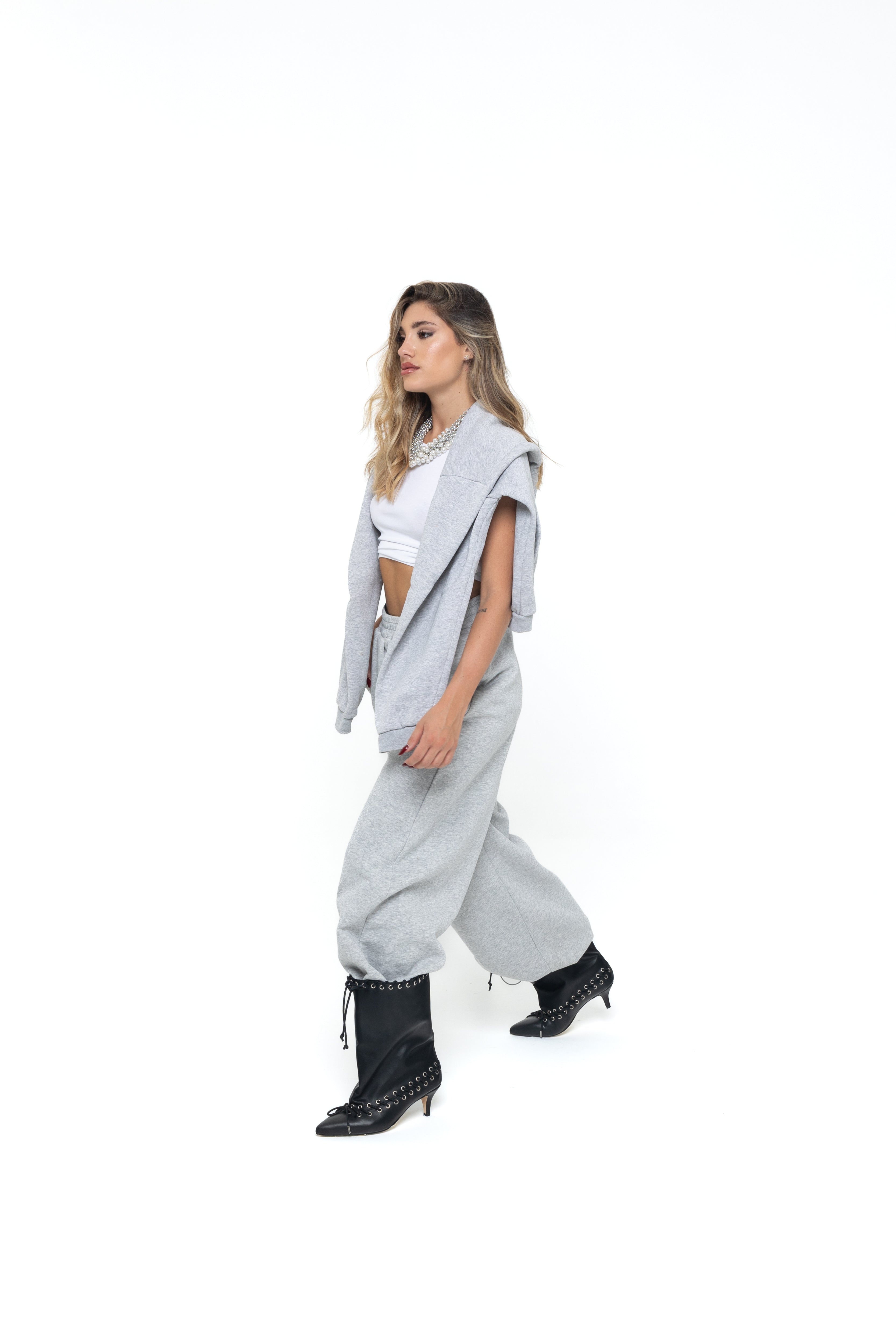 Stivaletto con tacco e lacci in pelle nero - Atene