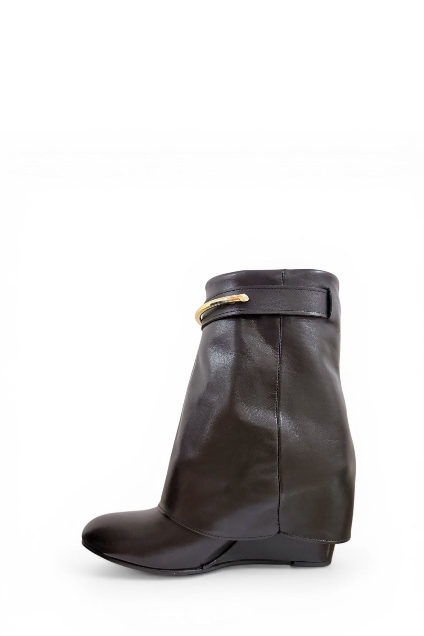 Stivaletto con piegone e dettagli oro in pelle - Michelle low