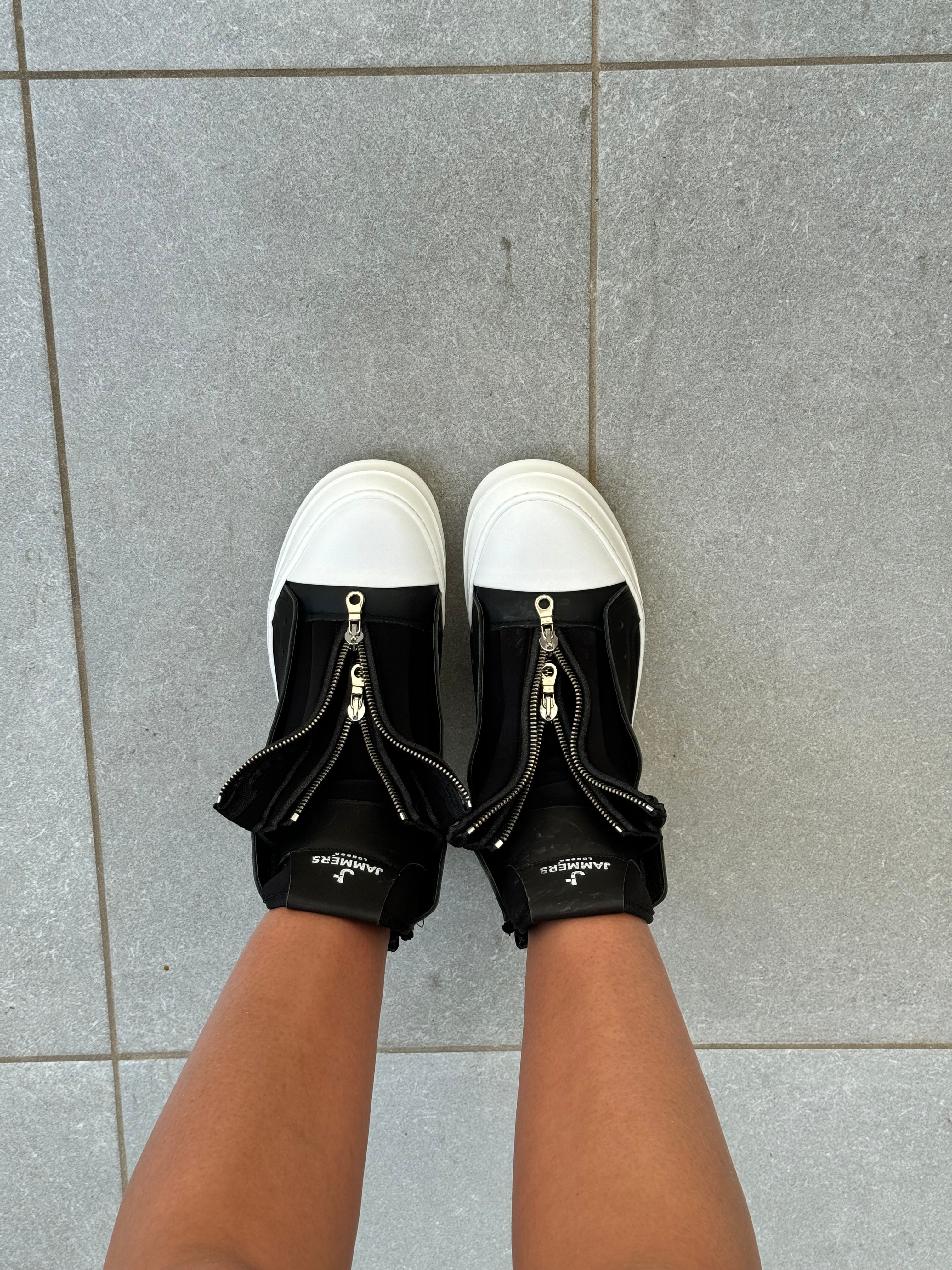 Sneakers con zip centrale - Amanda