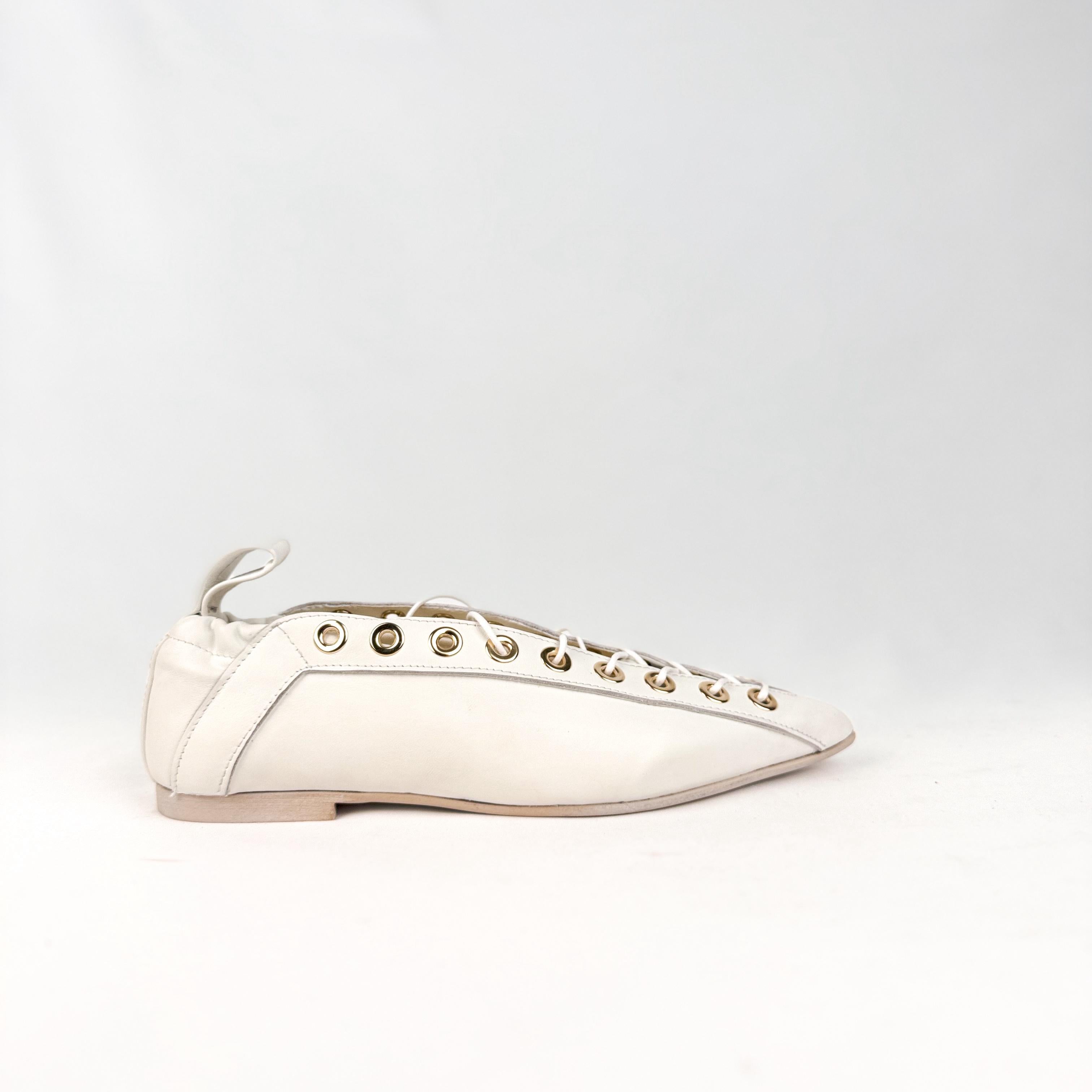 Ballerine à bout pointu en cuir rouge - Yuli New