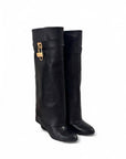 Stivale con piegone in pelle nero e charm oro - Mina