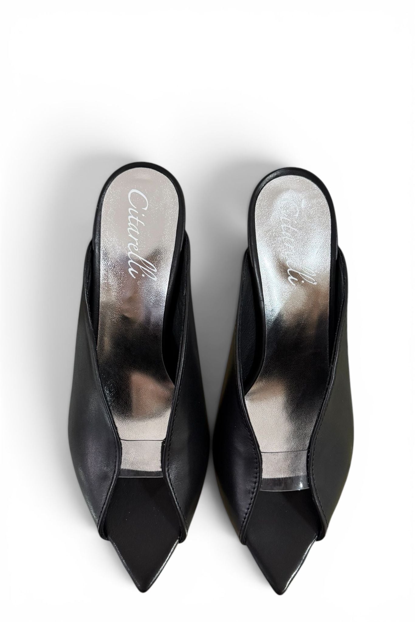 Sandalo spuntato in pelle nero - Isabel