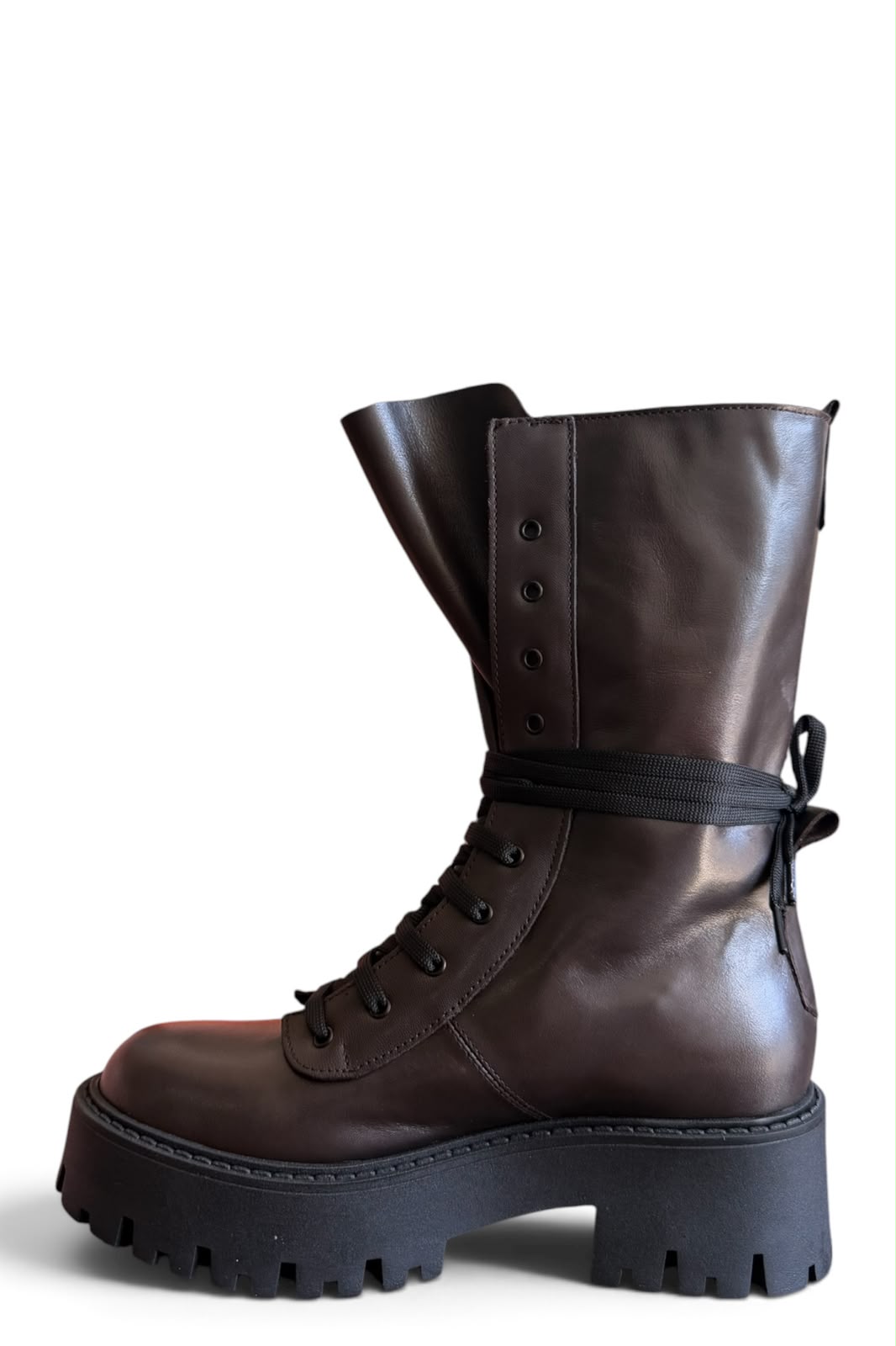 Amphibious boot with mole suede pocket - Maya