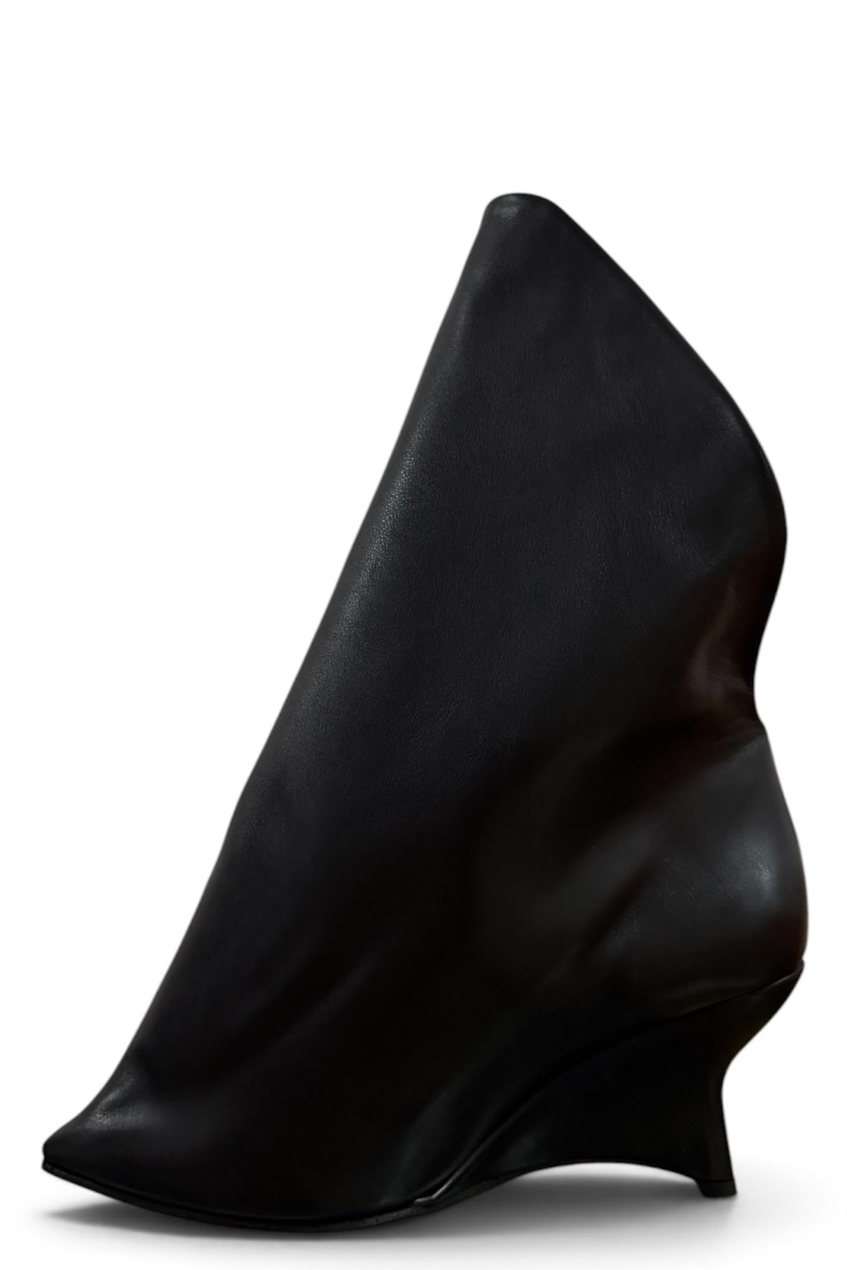 Stivaletto con taglio asimmetrico in pelle nero - Elektra