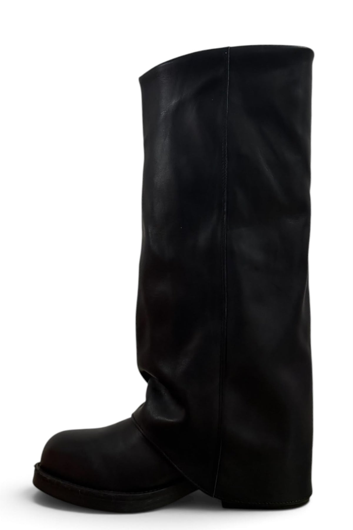 Anfibio in pelle nero con bottoni - Alma