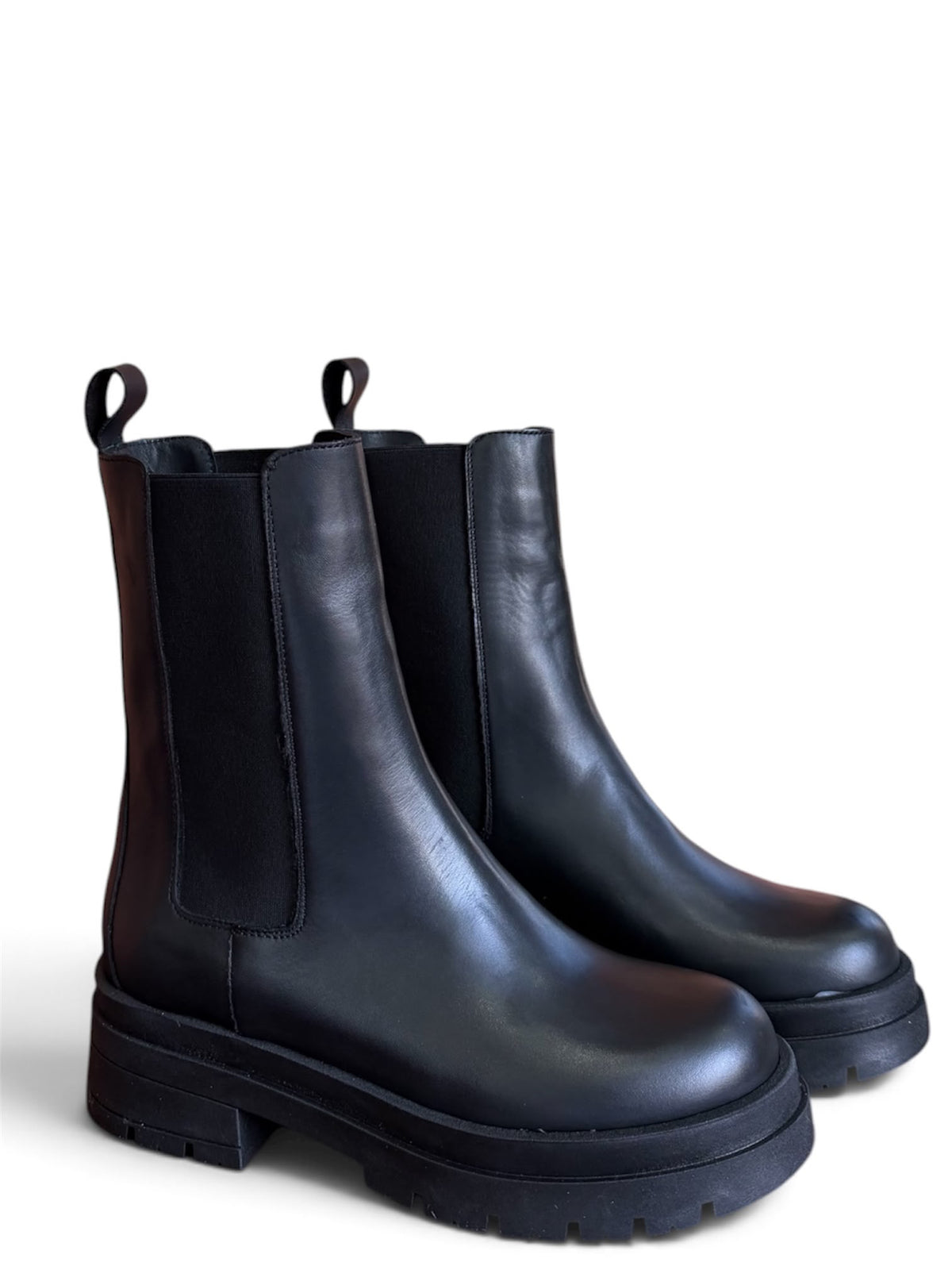 Anfibio con elastico in pelle nero - Elyson
