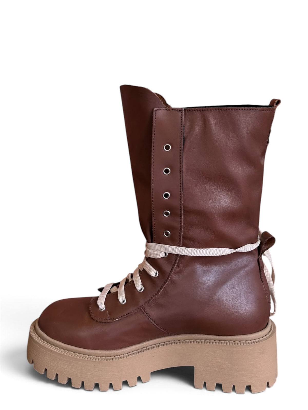 Bottines en daim taupe avec petite poche - Maya