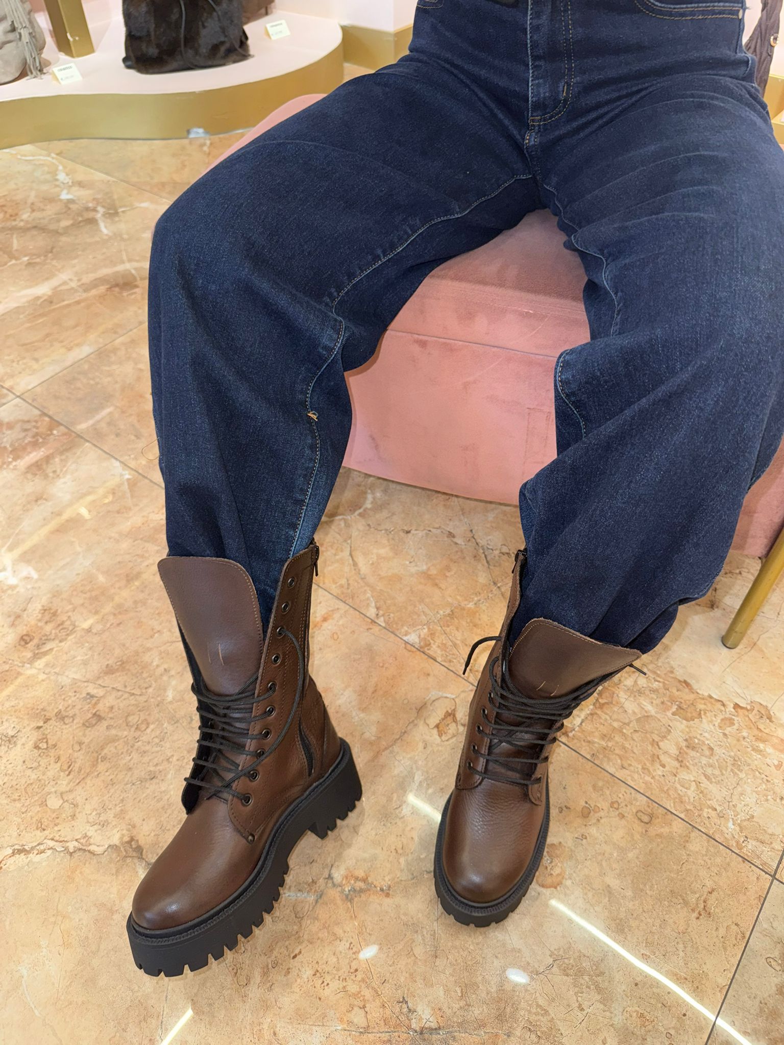 Anfibio con para alta in pelle e camoscio - Ambra