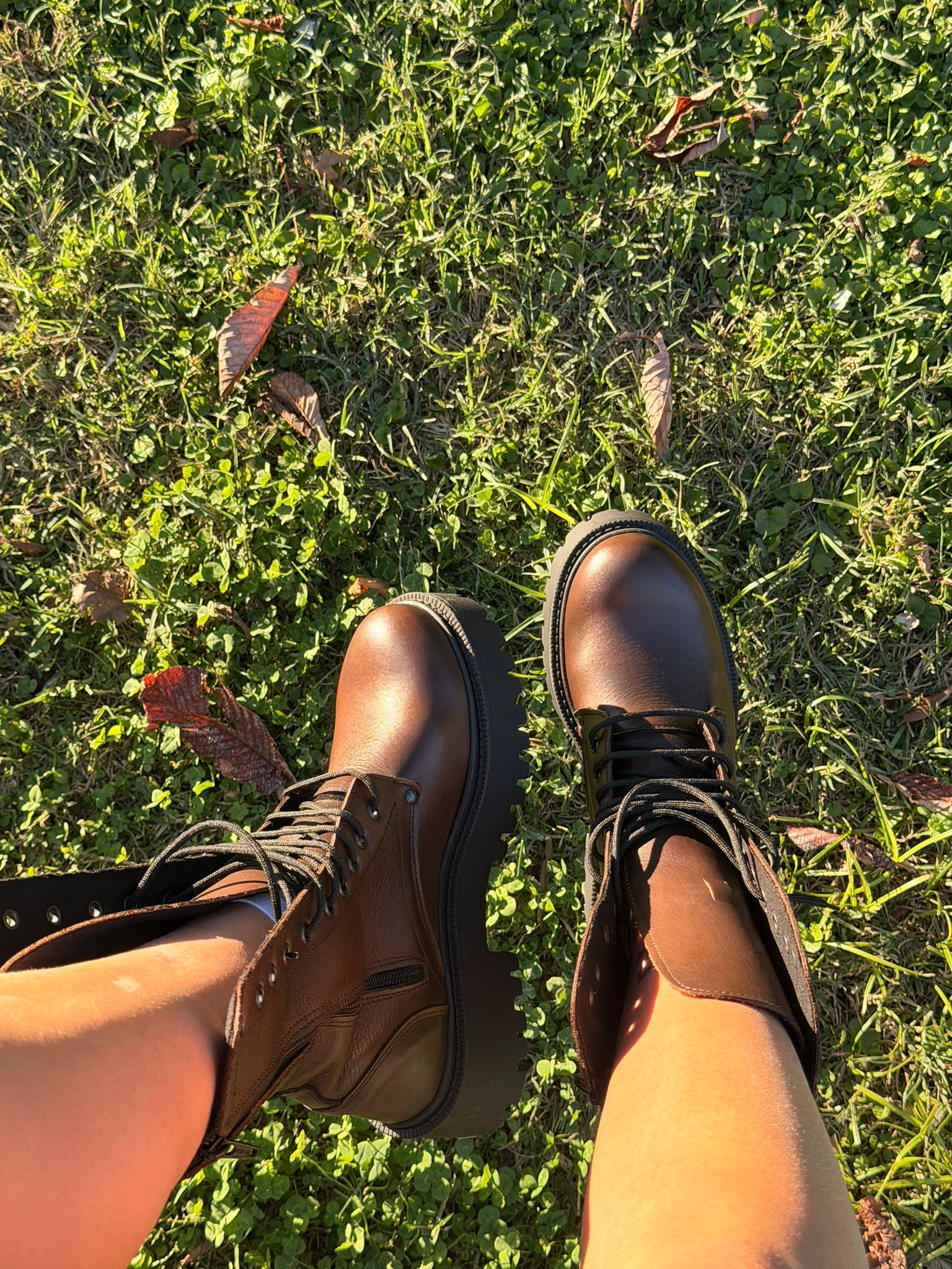 Anfibio in pelle - Ambra