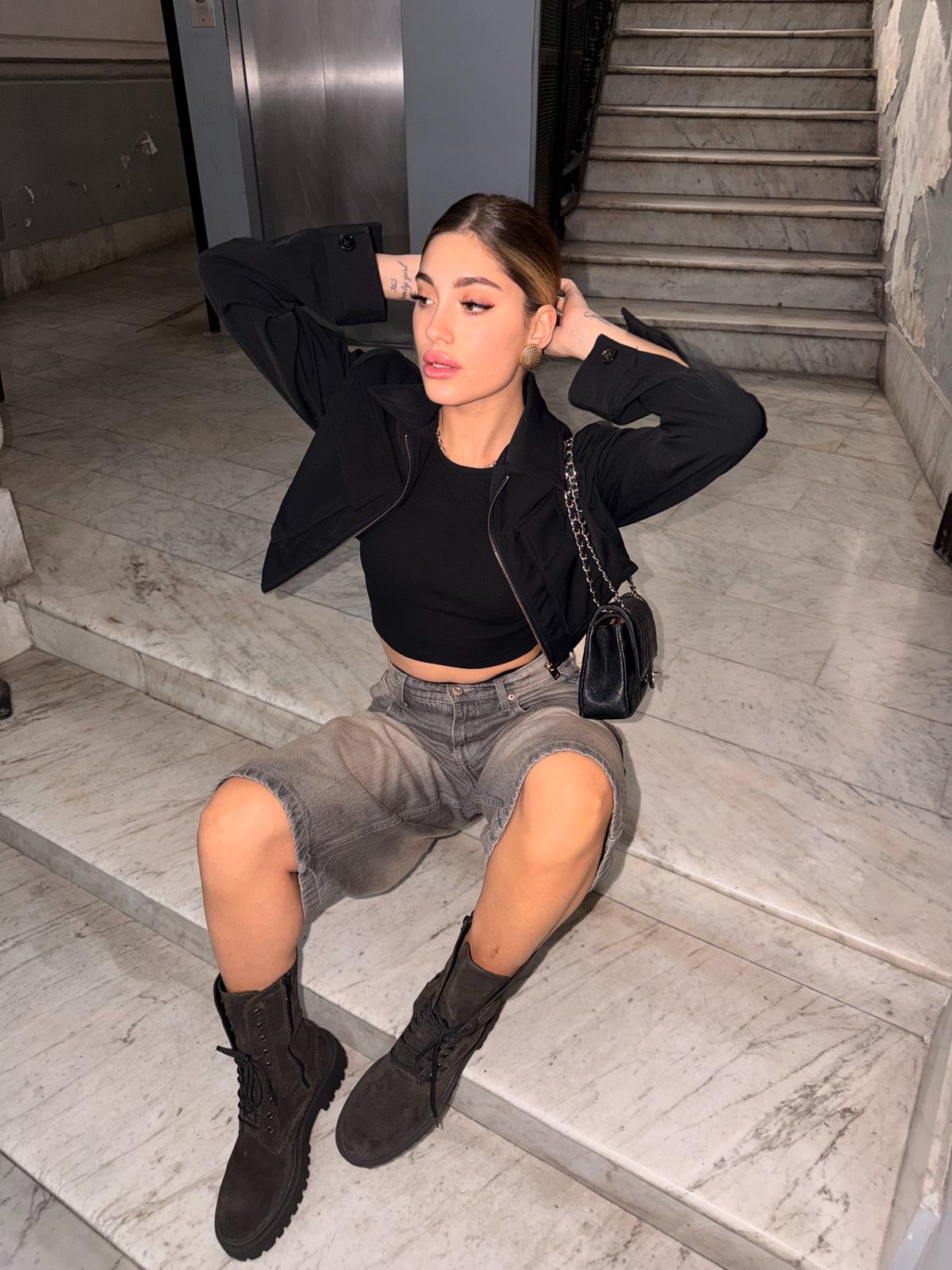 Anfibio in camoscio - Ambra