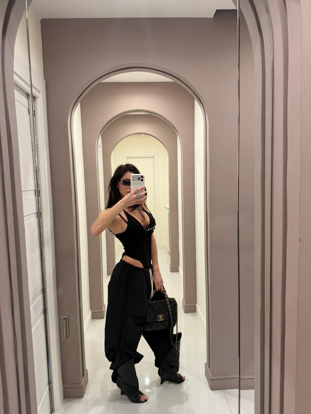 Stivaletto spuntato in pelle nero - Magnetic